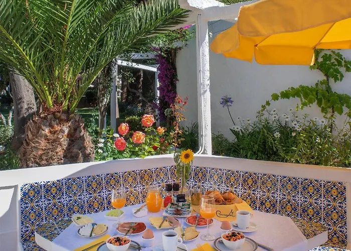 Daire Charmingly Furnished With Pool In *